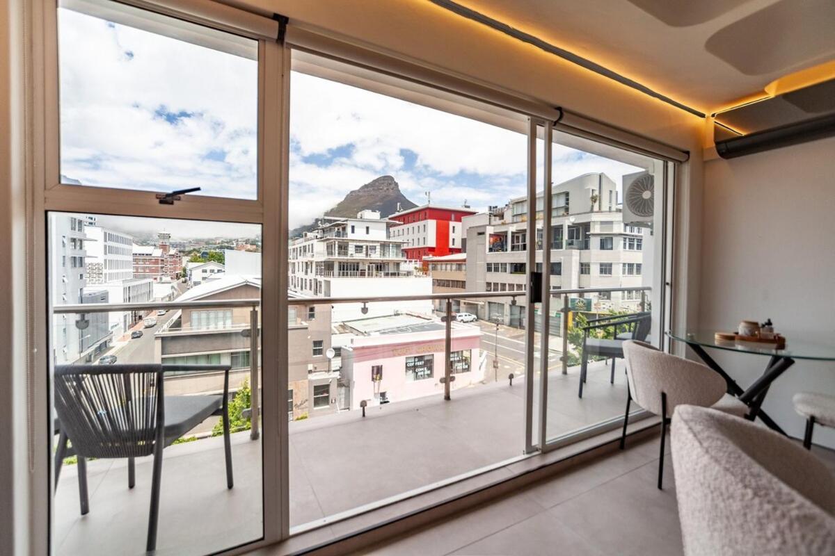Luxury City-center With Balcony, Aircon & View Apartment Cape Town